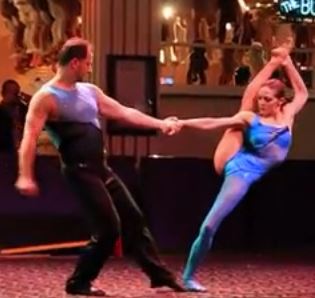 las vegas free entertainment circus circus big top acts